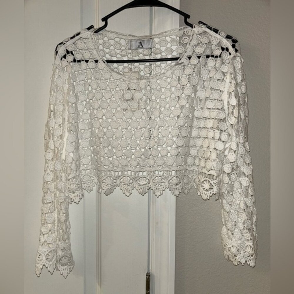 Chic Bohemian White Crochet Long Sleeve Top